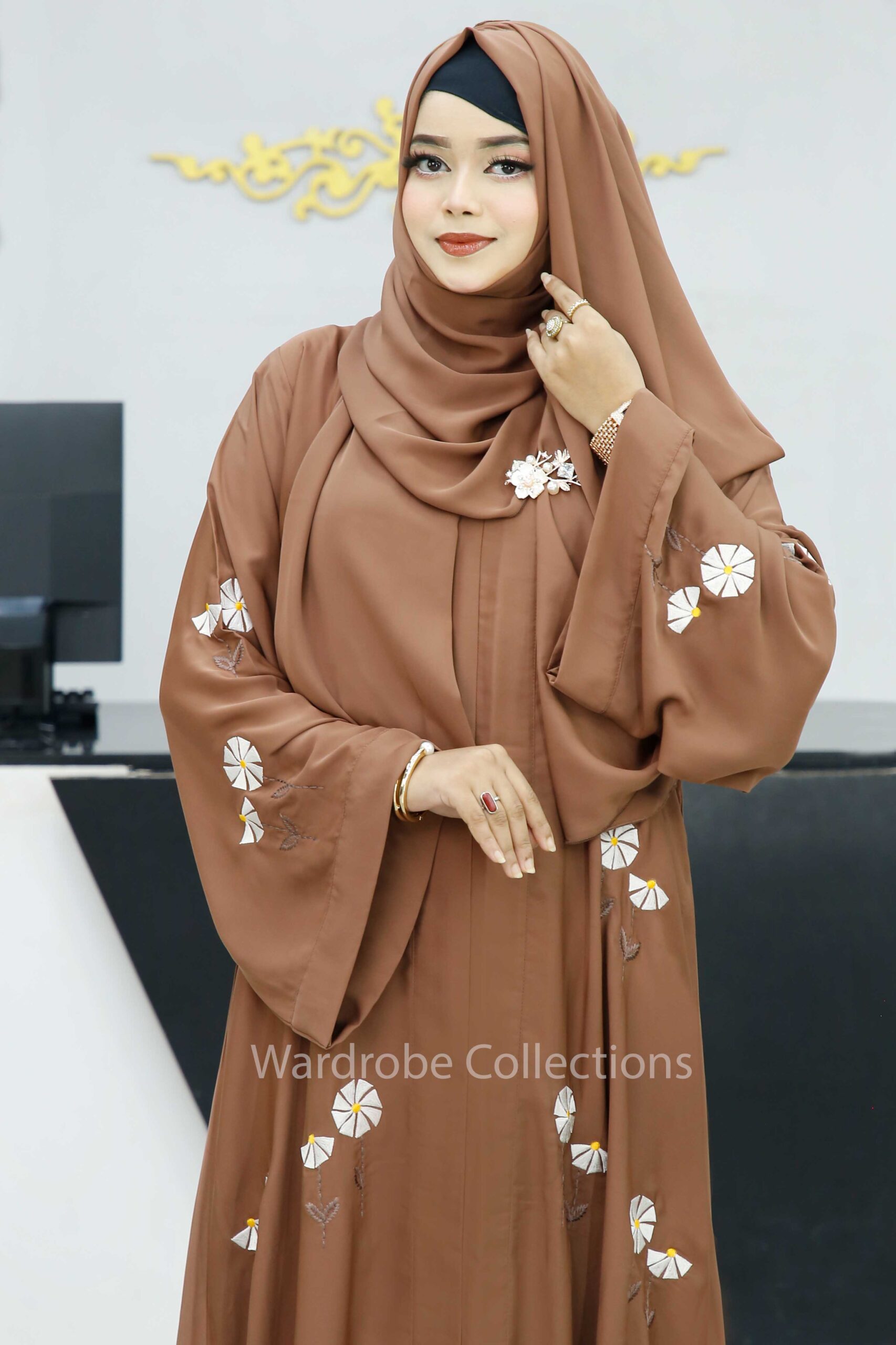 Premium borkha with Exclusive Embroidery NKT - Image 6